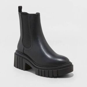 Wild Fable Ankle Boots, size 8